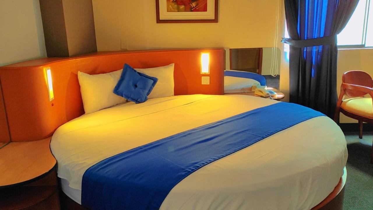 Blue Star Hotel Lima Extérieur photo