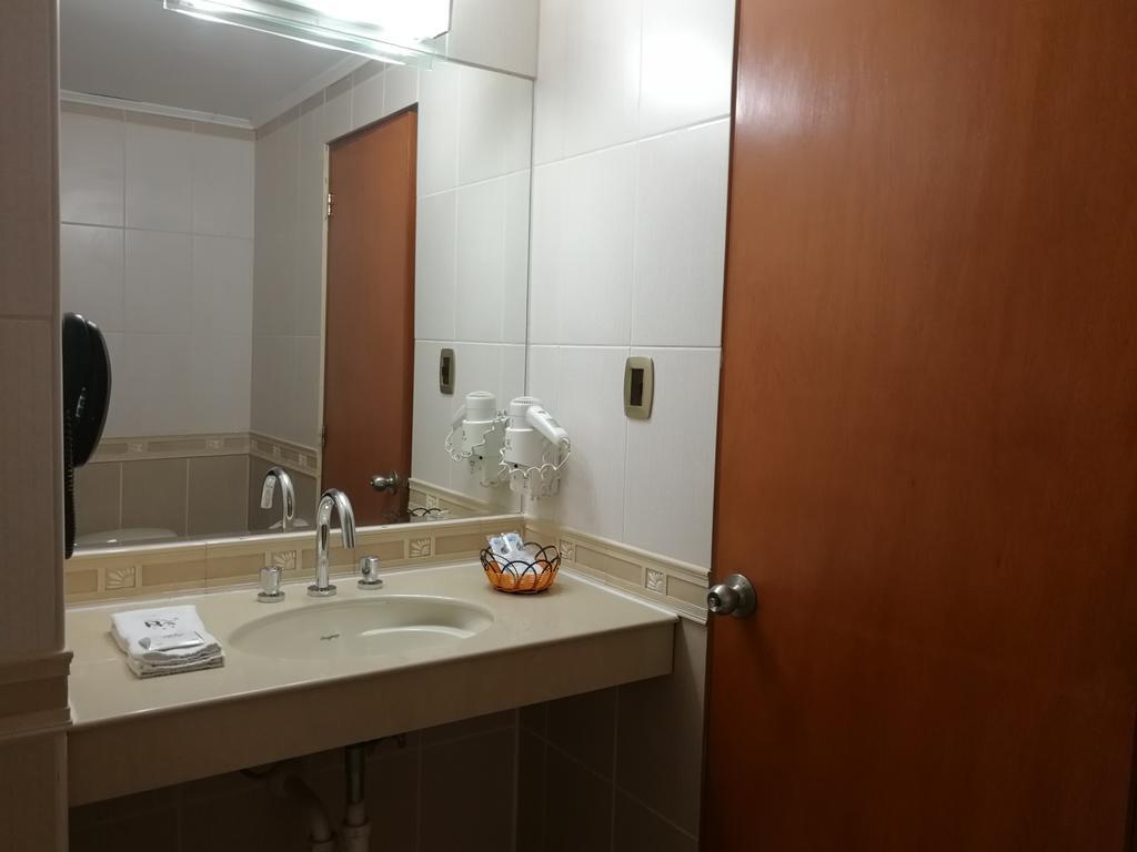 Blue Star Hotel Lima Extérieur photo